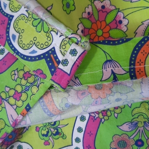 Y2k Flat Front Paisley Crops - Picture 6 of 6